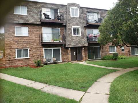 9385 Bay Colony Drive, Des Plaines, IL 60016