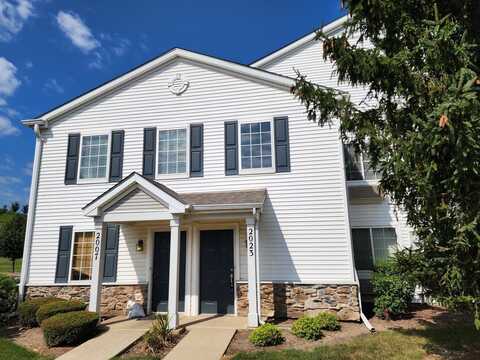 2023 SILVERSTONE Drive, Carpentersville, IL 60110
