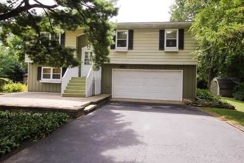 995 N Meadow Lane, Elgin, IL 60123