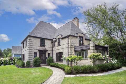 1610 Linden Avenue, Highland Park, IL 60035