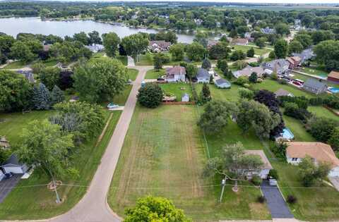 1738 Hilda Drive, Holliday, IL 60548