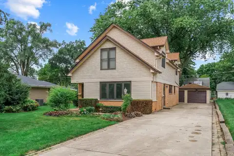 534 Ingalton Avenue, West Chicago, IL 60185
