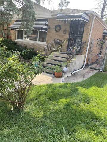 2321 W 81st Place, Chicago, IL 60620
