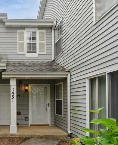 1431 Orleans Drive, Mundelein, IL 60060