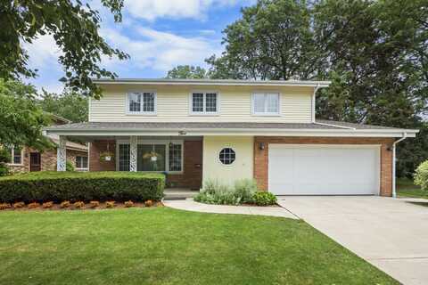 5 S Windsor Drive, Arlington Heights, IL 60004