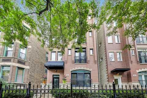 3635 N WILTON Avenue, Chicago, IL 60613