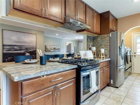6138 Freckles Road, Lakewood, CA 90713