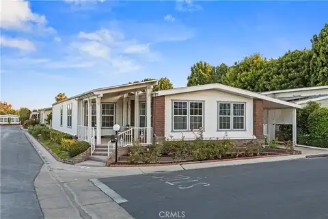5200 Irvine Boulevard, Irvine, CA 92620