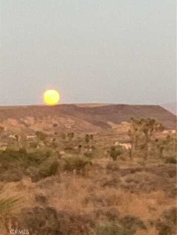 100 Gods Way Love Road, Pioneertown, CA 92268