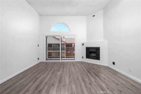 445 W 6th Street, Long Beach, CA 90802