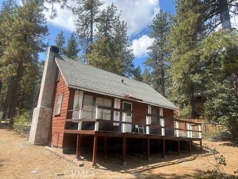 1523 Linnet Road, Wrightwood, CA 92397