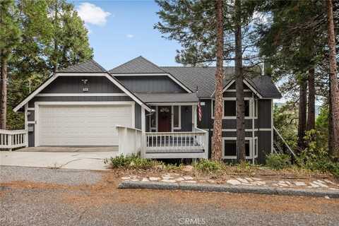 386 Rainier Road, Lake Arrowhead, CA 92352