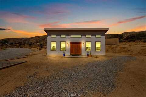 10277 Pinon Avenue, Morongo Valley, CA 92256