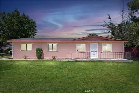 21621 Sandia Road, Apple Valley, CA 92308