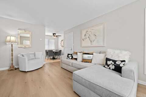 9727 Winter Gardens Boulevard, Lakeside, CA 92040