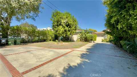 9428 Noble Avenue, North Hills, CA 91343