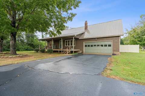 3787 Old Highway 431, Owens Cross Roads, AL 35763