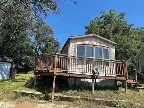 60 W Rock Creek, Kellogg, IA 50135