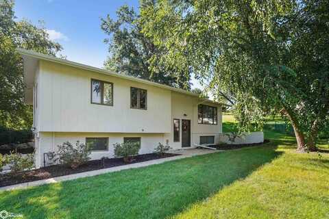 214 Terrace Drive, Oskaloosa, IA 52577