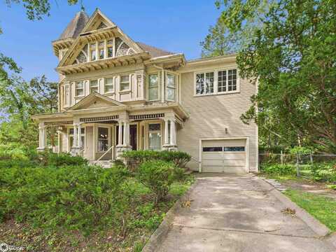 1102 Concert Street, Keokuk, IA 52632