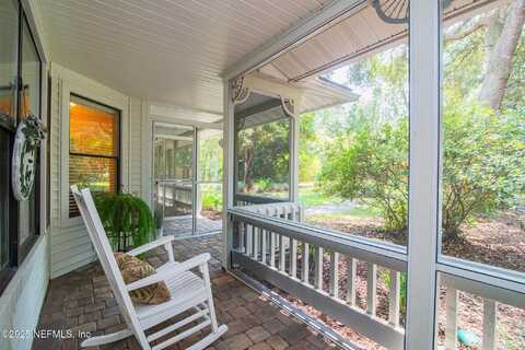 4186 HONEYSUCKLE Circle, Middleburg, FL 32068