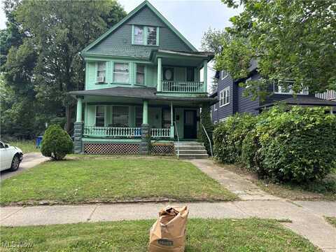 10114 Parkgate Avenue, Cleveland, OH 44108