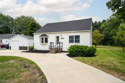 48304 State Route 113, Amherst, OH 44001