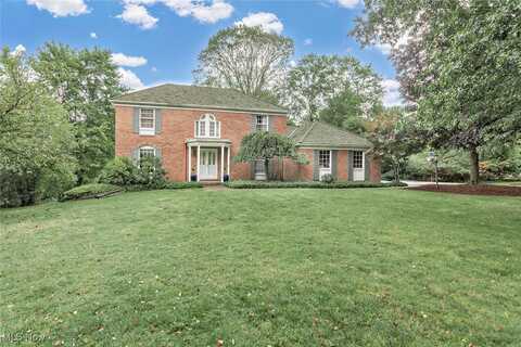 32631 Meadowlark Way, Pepper Pike, OH 44124