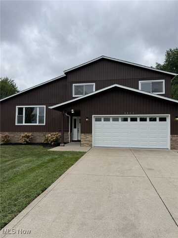 4865 Lindsey Lane, Richmond Heights, OH 44143