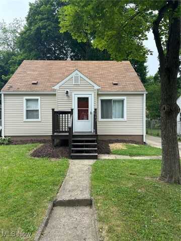 1042 Frederick Boulevard, Akron, OH 44320