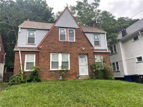 16624 Endora Road, Cleveland, OH 44112