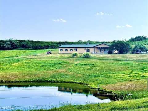 5100 Pinto Road SE, Carrollton, OH 44615