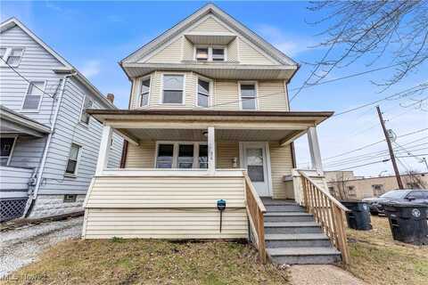 36 Cole Avenue, Akron, OH 44301