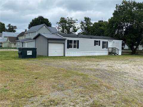 200 Liberty Street, Newcomerstown, OH 43832