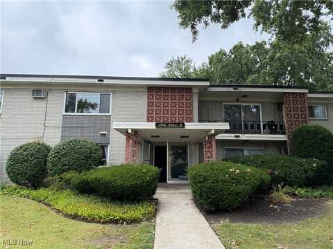 1414 Golden Gate Boulevard unit: 104A, Mayfield Heights, OH 44124