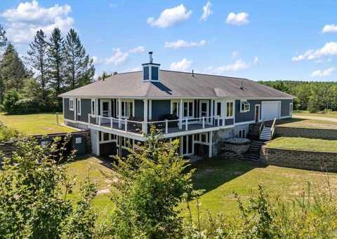 9420 Pincherry, Charlevoix, MI 49720