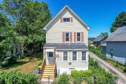 17 Arch Street, Laconia, NH 03246