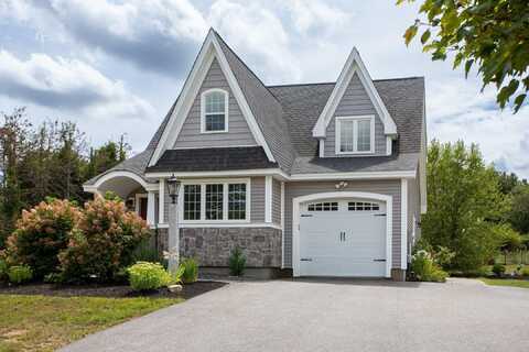 4 Winnicut Road, North Hampton, NH 03862