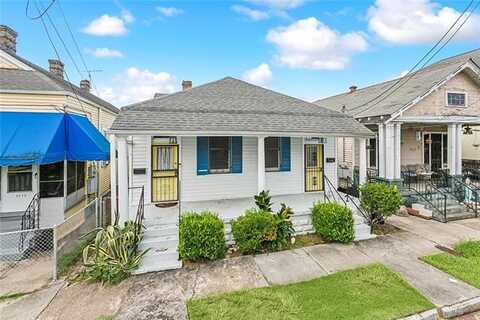 3709 CONSTANCE Street, New Orleans, LA 70115