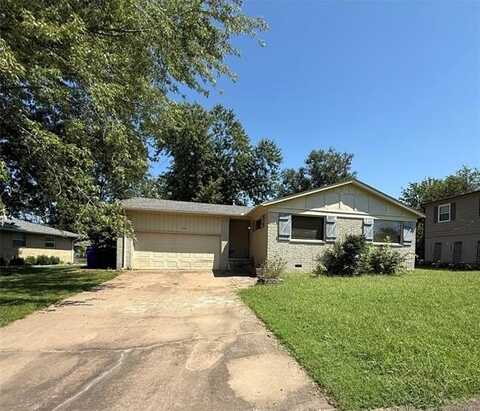 301 N 10th Street, Broken Arrow, OK 74012