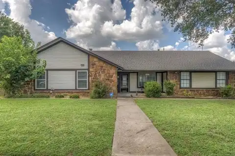 300 S Hemlock Avenue, Broken Arrow, OK 74012