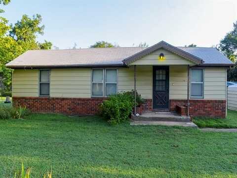 110 W 6th Street, Oilton, OK 74052