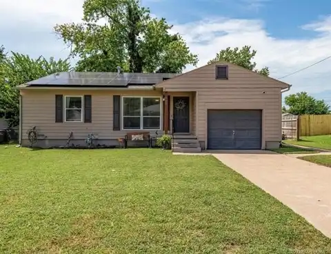 105 Mistletoe Lane, Bartlesville, OK 74003