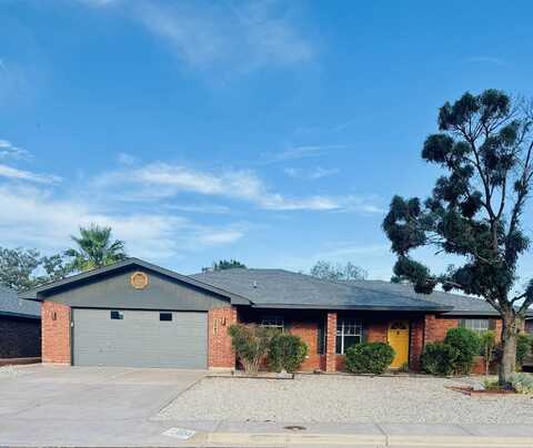 3843 Trawood AVE, Alamogordo, NM 88310