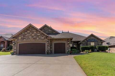 2608 SE 8th Street, Moore, OK 73160