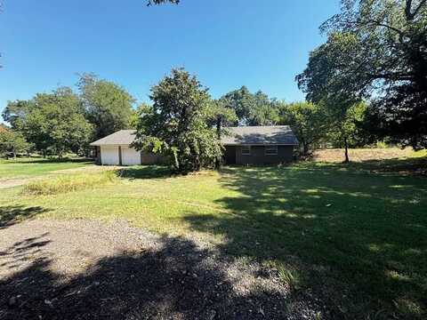 1900 Twisted Oak Street, Newcastle, OK 73065