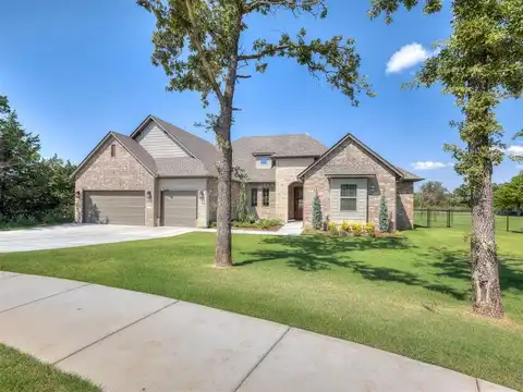 8223 Waxwing Way, Guthrie, OK 73044
