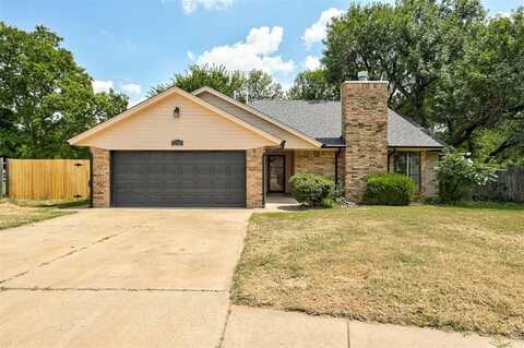 1724 Magnolia Lane, Edmond, OK 73013