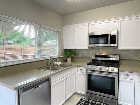 1236 Briarcove Drive, Richardson, TX 75081