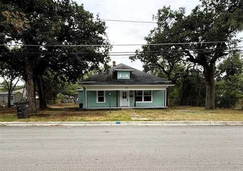 6938 Craig Street, Fort Worth, TX 76112